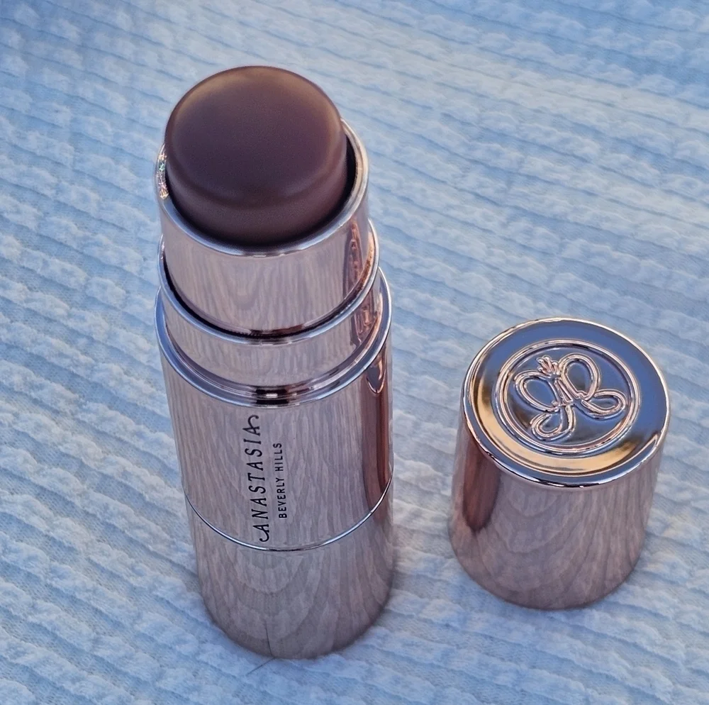 Anastasia Beverly Hills Stick Blush Shade Soft Rose Cream Blush with Brush